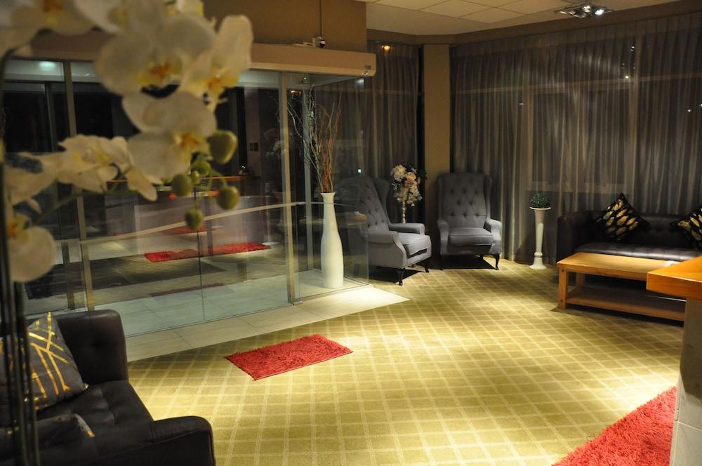Vr Takapuna Auckland Ngoại thất bức ảnh The interior of the hotel