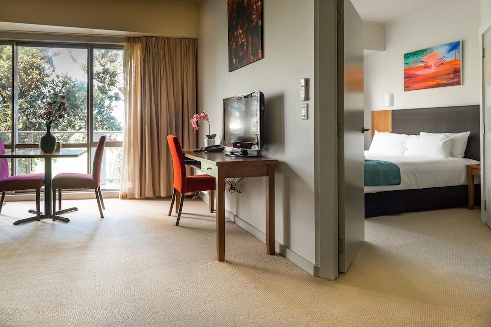 Vr Takapuna Auckland Ngoại thất bức ảnh A typical one-bedroom apartment