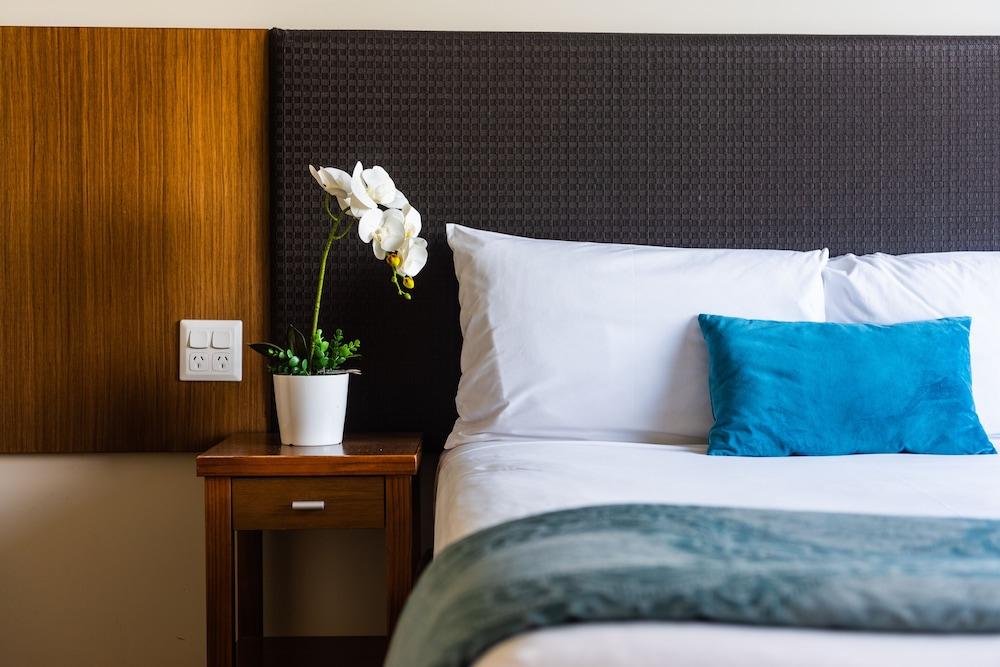 Vr Takapuna Auckland Ngoại thất bức ảnh A bedroom at the hotel