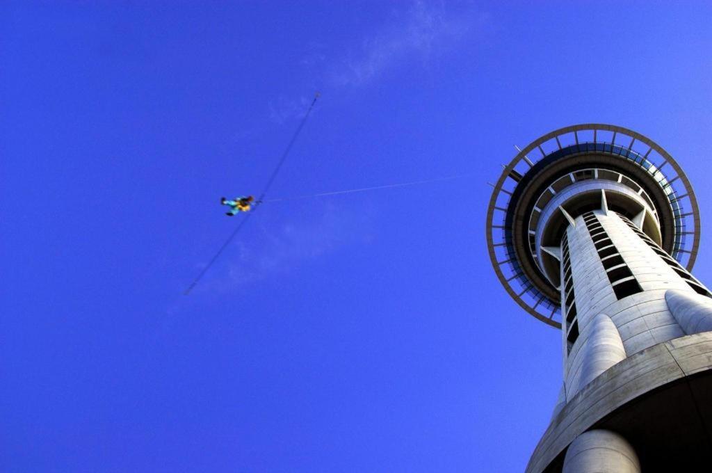Vr Takapuna Auckland Ngoại thất bức ảnh The Sky Tower, Auckland