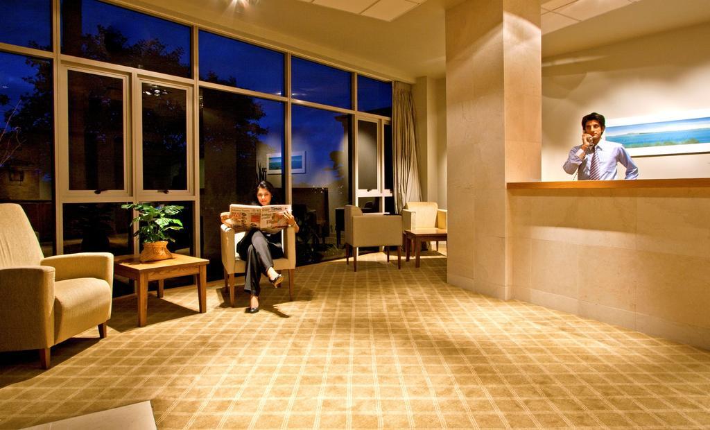 Vr Takapuna Auckland Ngoại thất bức ảnh The lobby of a hotel
